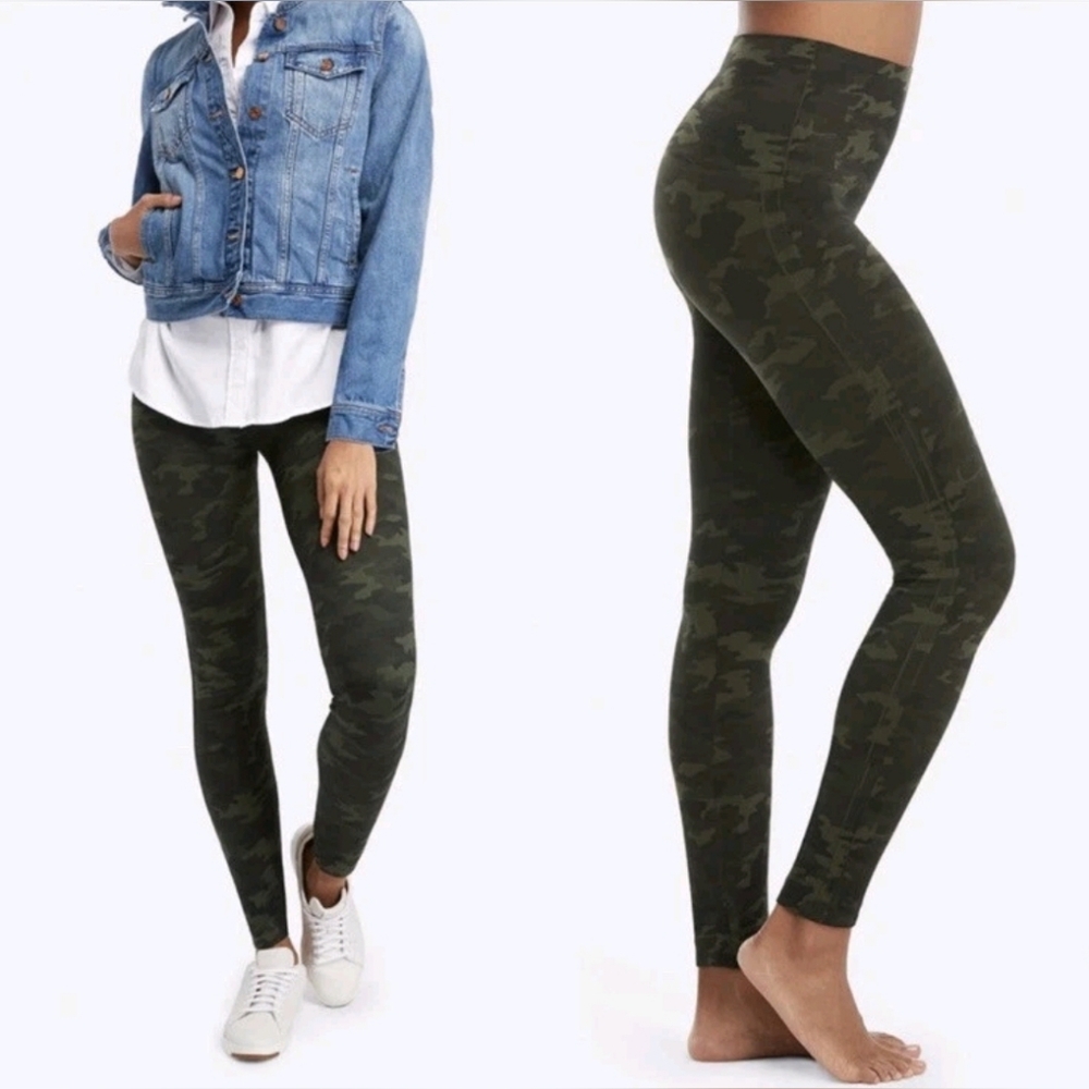 SPANX Look At Me Now Leggings